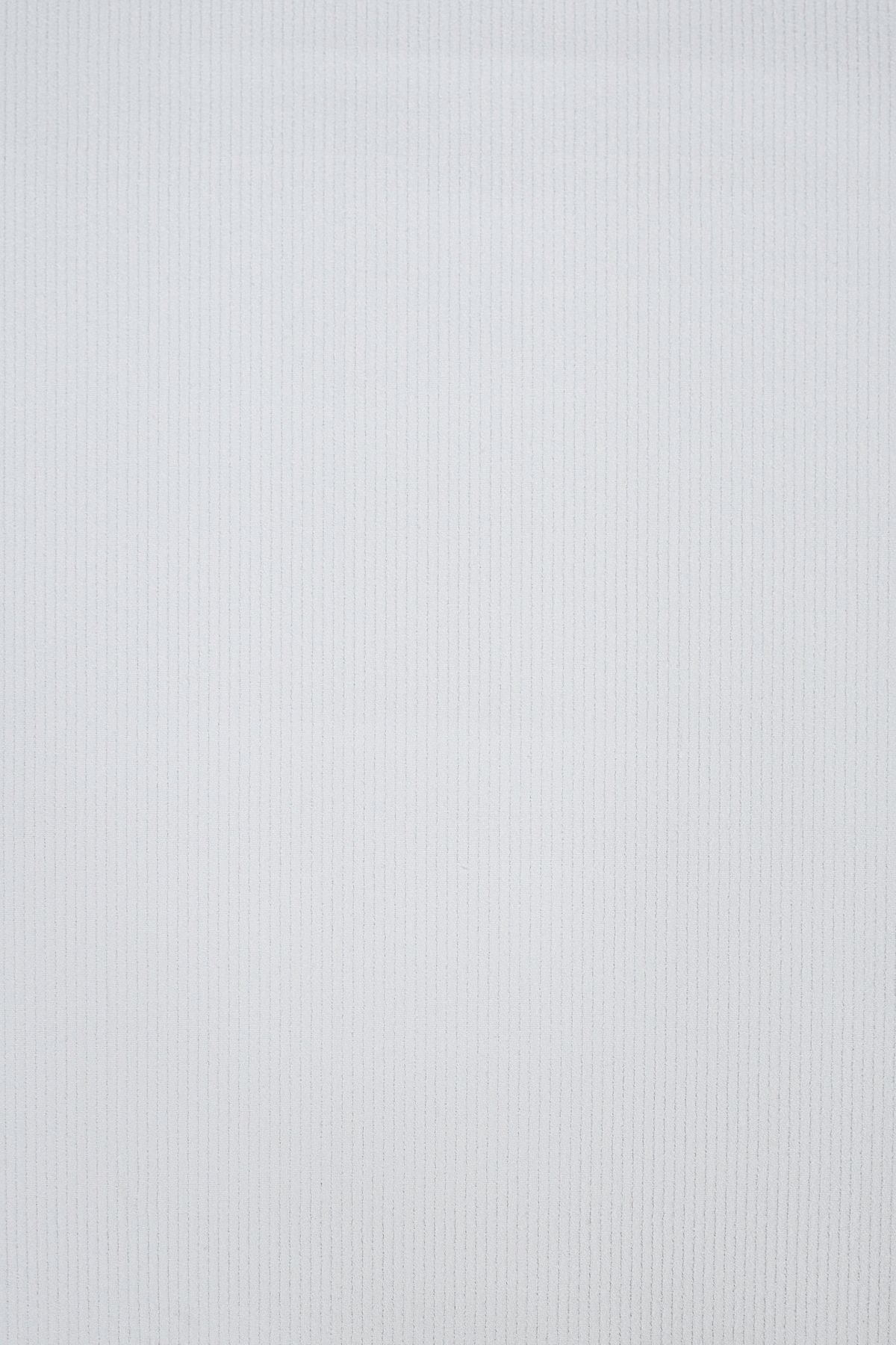 T01015777