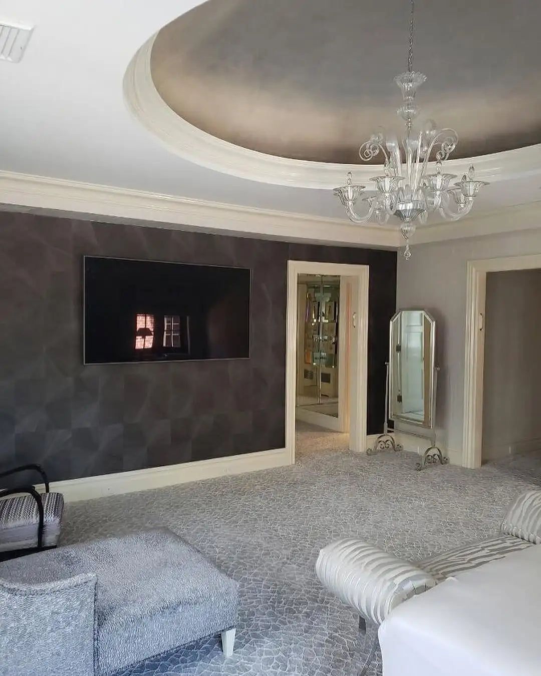 Luxury bedroom featuring premium wall-to-wall carpet installed by Weinstein by STARK in Monmouth County, NJ